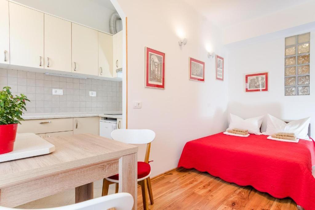 Apartments Yoe 스플리트 외부 사진